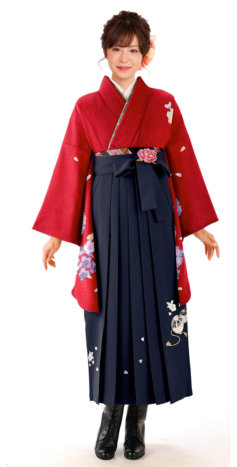 レンタル袴&着物 「赤 雪輪」&「紺 手まり刺しゅう」 | 小振袖