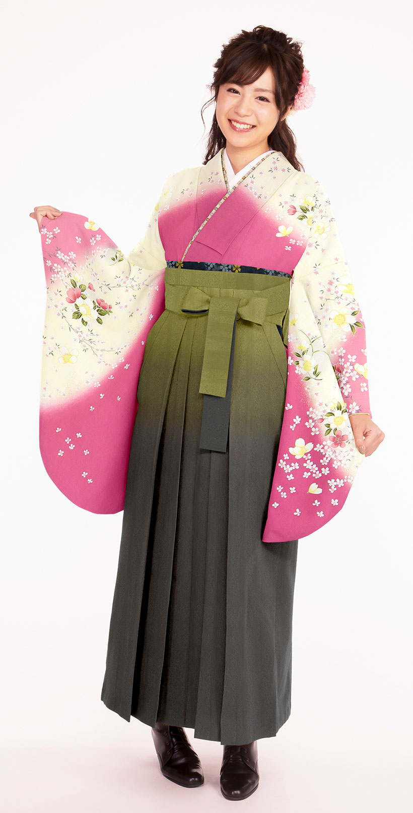 レンタル袴 着物 ピンク カスミ桜 うぐいすボカシ タテ縞地紋 小振袖 丸昌オリジナル 丸昌のはかま スタンダードライン 袴レンタルは晴れ着の丸昌 卒業時装 卒業袴 ハカマ 全国宅配送料無料 レンタル袴 着物 ピンク カスミ桜 うぐいすボカシ タテ縞地紋 小振袖 丸昌オリジナル 丸昌のはかま スタンダードライン 袴レンタルは晴れ着の丸昌 卒業時装 卒業袴 ハカマ 全国宅配送料無料