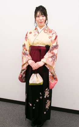 レンタル着物・袴を着ている画像